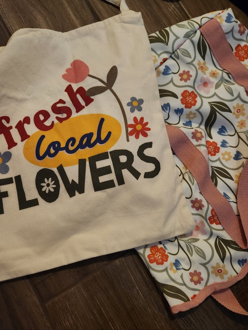 2 Pk Floral Canvas Tote with Pink Handles And Beige Flower Tote